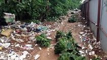 Đang "bãi rác hóa" khu đô thị mới Phùng Khoang