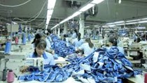 Tăng đầu tư nguyên phụ liệu, giảm cấp phép sản xuất - Gỡ khó cho ngành dệt may Huế