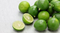 Giá chanh giảm mạnh do cung tăng nhu cầu hạn chế