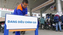 Xăng giảm giá từ 15h