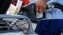 Giá xăng có thể giảm 700-800 đồng/lít?