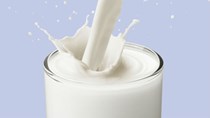  3 nguyên nhân khiến giá sữa toàn cầu giảm đến 2/3