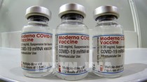 Moderna đề xuất tiêm mũi vaccine Covid-19 thứ 3 để chống lại các biến thể mới