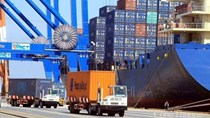 Việt Nam xuất siêu sang Singapore hơn 4,18 tỷ USD trong 4 tháng đầu năm 2026