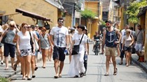Mơ hồ kích cầu du lịch thời khó