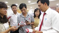  Ma trận mỹ phẩm, khăn giấy ướt