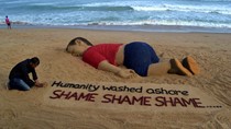 Châu Âu bị chỉ trích vì 'lòng nhân đạo dạt bờ'
