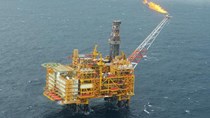 TT năng lượng TG ngày 04/9/2020: Giá dầu giảm do nhu cầu yếu, khí tự nhiên tăng