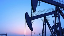OPEC + đồng ý tăng nguồn cung dầu