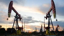 Bảng giá xăng dầu thế giới ngày 24/4/2025