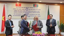 Việt Nam và Băng-la-đét ký kết gia hạn MOU về Thương mại gạo cấp Chính phủ