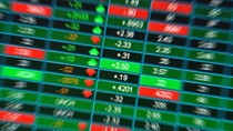 Chứng khoán sáng 5/9: Tiền vào bluechip, VN-Index hướng về đỉnh cũ
