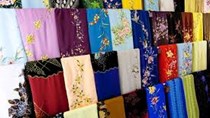 Vải may mặc nhập khẩu vào Việt Nam 2 tháng đầu năm tăng mạnh