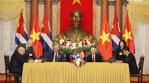 Việt Nam và Cuba chính thức ký Hiệp định Thương mại