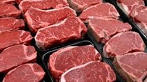 5 tháng đầu năm 2022, nhu cầu nhập khẩu thịt heo giảm gần một nửa