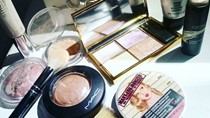 Trang điểm bắt sáng: Highlighter khác Illuminator ở chỗ nào?