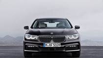 BMW 7 Series mới: Tượng đài về công nghệ