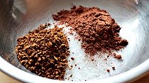 Thị trường cà phê, cacao ngày 29/10: Cacao tiếp tục giảm phiên thứ ba