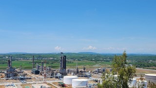 Bộ Công Thương nỗ lực ổn định thị trường xăng dầu trước biến động toàn cầu