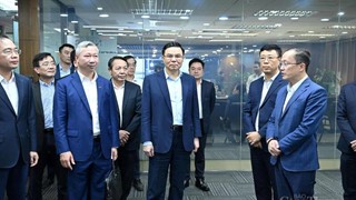 Quyền Bộ trưởng Bộ Công Thương Lê Mạnh Hùng làm việc với NSMO
