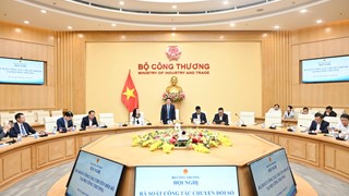 Bộ trưởng Nguyễn Hồng Diên chủ trì cuộc họp rà soát công tác triển khai Chính phủ số của Bộ Công Thương