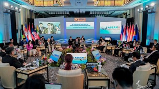 Tăng cường an ninh kinh tế ASEAN trong bối cảnh kinh tế toàn cầu biến động