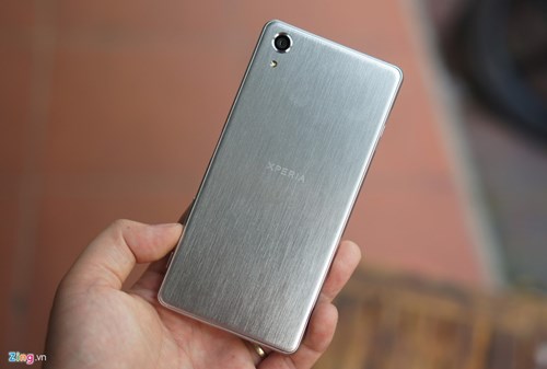 Sony Xperia X Performance ve Viet Nam, gia 14,5 trieu dong hinh anh 11