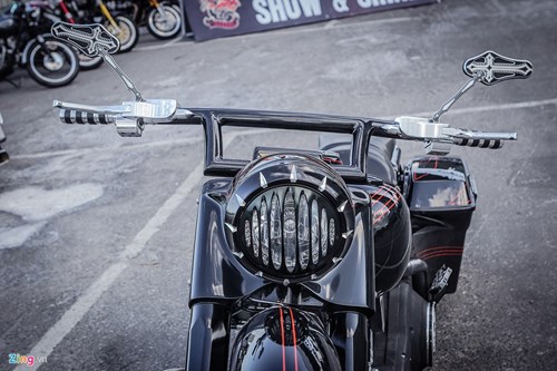 Xe Harley-Davidson Street Glide do banh lon cua Duc Tao Pho hinh anh 5