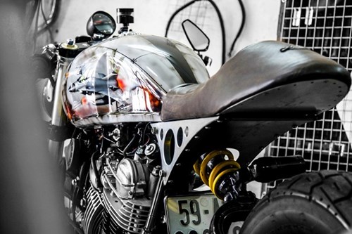 Yamaha XV750 do cafe racer cua biker Sai Gon hinh anh 4