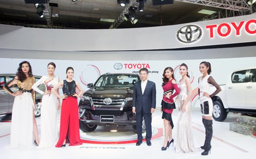 Toàn bộ các màn trình diễn của Toyota sẽ thực hiện xuyên suốt triển lãm VMS 2016 dự kiến chính thức mở cửa rộng rãi từ ngày 6-9/10 tại Trung tâm Triển lãm Quốc tế, Hà Nội.</p><p>