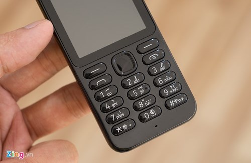Mo hop Nokia 222 giong iPhone 7 Jet Black vua len ke hinh anh 5