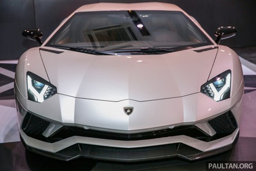Cận cảnh Lamborghini Aventador S giá 9,22 tỷ Đồng chưa thuế tại Đông Nam Á - Ảnh 3.