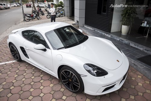 Khám phá Porsche 718 Cayman giá 4,5 tỷ Đồng tại Việt Nam - Ảnh 1.