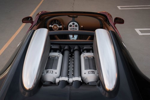 “Vua xe mui trần Bugatti Veyron Grand Sport chuẩn bị lên sàn - Ảnh 18.