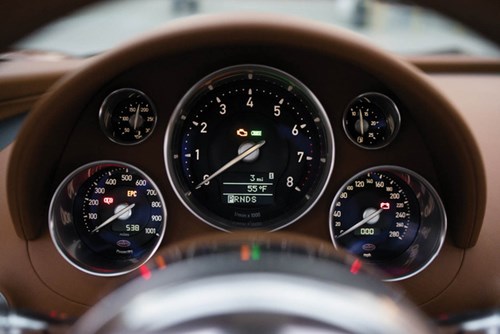 “Vua xe mui trần Bugatti Veyron Grand Sport chuẩn bị lên sàn - Ảnh 5.