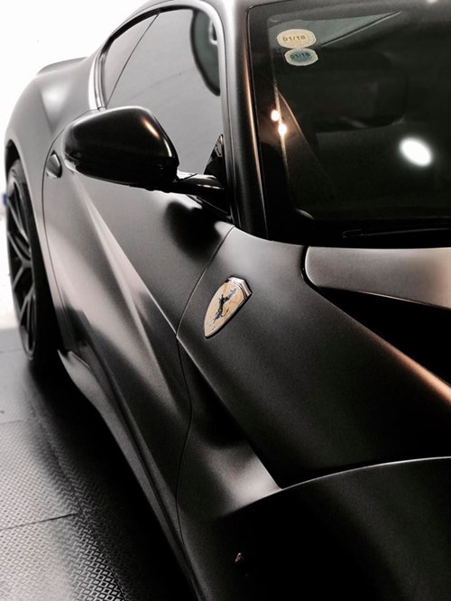 Cường “Đô-la” thay áo đen nhám cho siêu xe Ferrari F12 Berlinetta “hàng độc” - Ảnh 5.