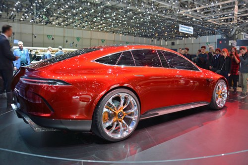 Xem quả bom sex 4 bánh Mercedes-AMG GT Concept lăn bánh ra khỏi triển lãm Geneva 2017 - Ảnh 3.