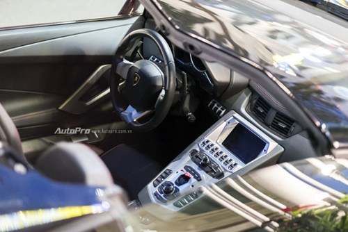 Bắt gặp Lamborghini Aventador Roadster màu cánh gián đi chơi cuối tuần - Ảnh 7.