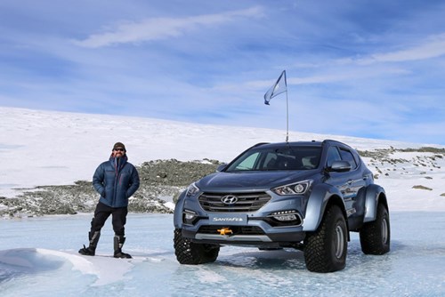 Đây là chiếc Hyundai Santa Fe đầu tiên vượt qua châu Nam Cực - Ảnh 1.