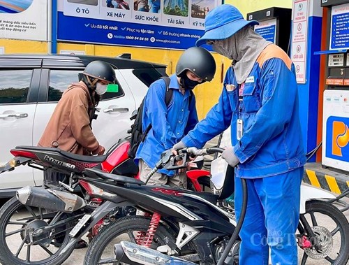 Theo phân tích của chuyên gia việc bổ sung ethanol không gây ảnh hưởng đáng kể đến khả năng vận hành hay độ bền động cơ. Ảnh: Khánh Ngọc.