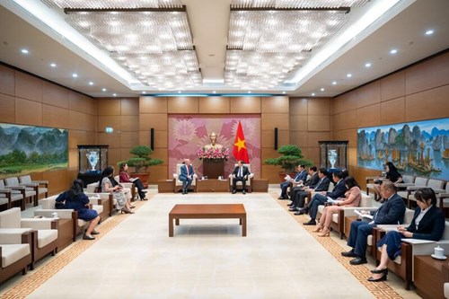 Chủ tịch Quốc hội Trần Thanh Mẫn nhấn mạnh, Việt Nam - Canada cần tận dụng tốt hơn lợi thế của CPTPP, đưa quan hệ phát triển lên tầm cao mới. Ảnh: Phạm Thắng