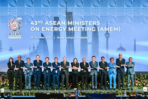 Các đại biểu tham dự Hội nghị Bộ trưởng Năng lượng ASEAN lần thứ 43. Ảnh: BCT