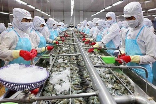 Vượt qua Mỹ, Trung Quốc bất ngờ ‘soán ngôi’ nhập nông sản Việt Nam - Ảnh 1.