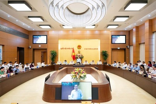 Ủy viên Bộ Chính trị, Chủ tịch Quốc hội Trần Thanh Mẫn đã chủ trì cuộc họp giao ban giữa Lãnh đạo Quốc hội với các cơ quan của Quốc hội về kết quả công tác 6 tháng đầu năm, các nhiệm vụ trọng tâm trong tháng 7 và 6 tháng cuối năm 2026.
