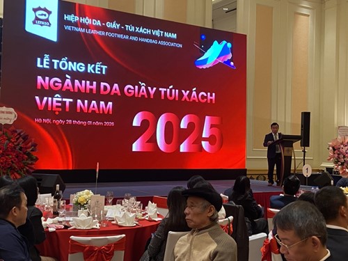 Ông Nguyễn Đức Thuấn, Chủ tịch Lefaso phát biểu tại lễ tổng kết.