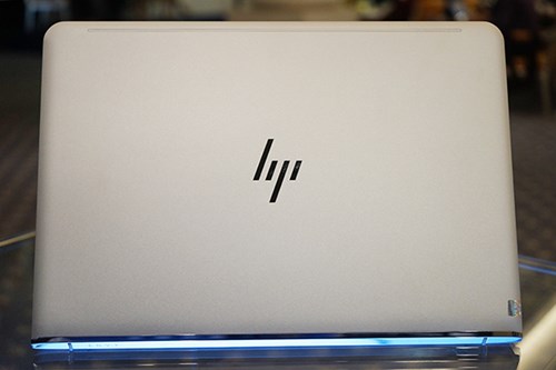 HP ra mắt laptop HP ENVY 13 và ENVY 15 mới, pin sử dụng 10 tiếng