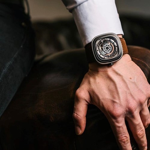 SevenFriday ra mat bo doi dong ho P-Revolution hinh anh 4