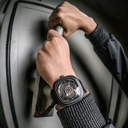 SevenFriday ra mat bo doi dong ho P-Revolution hinh anh 5