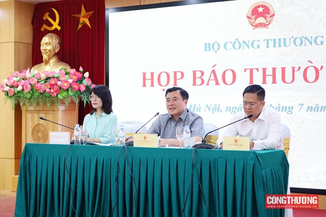 Bộ Công Thương: Bước đầu ghi nhận tín hiệu tích cực về môi trường sau hơn một tháng sử dụng xăng E10