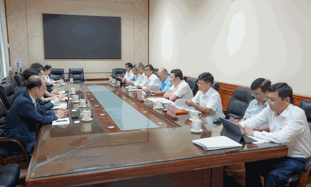 Doanh nghiệp Hàn Quốc tìm cơ hội đầu tư cảng xanh, logistics tại Huế